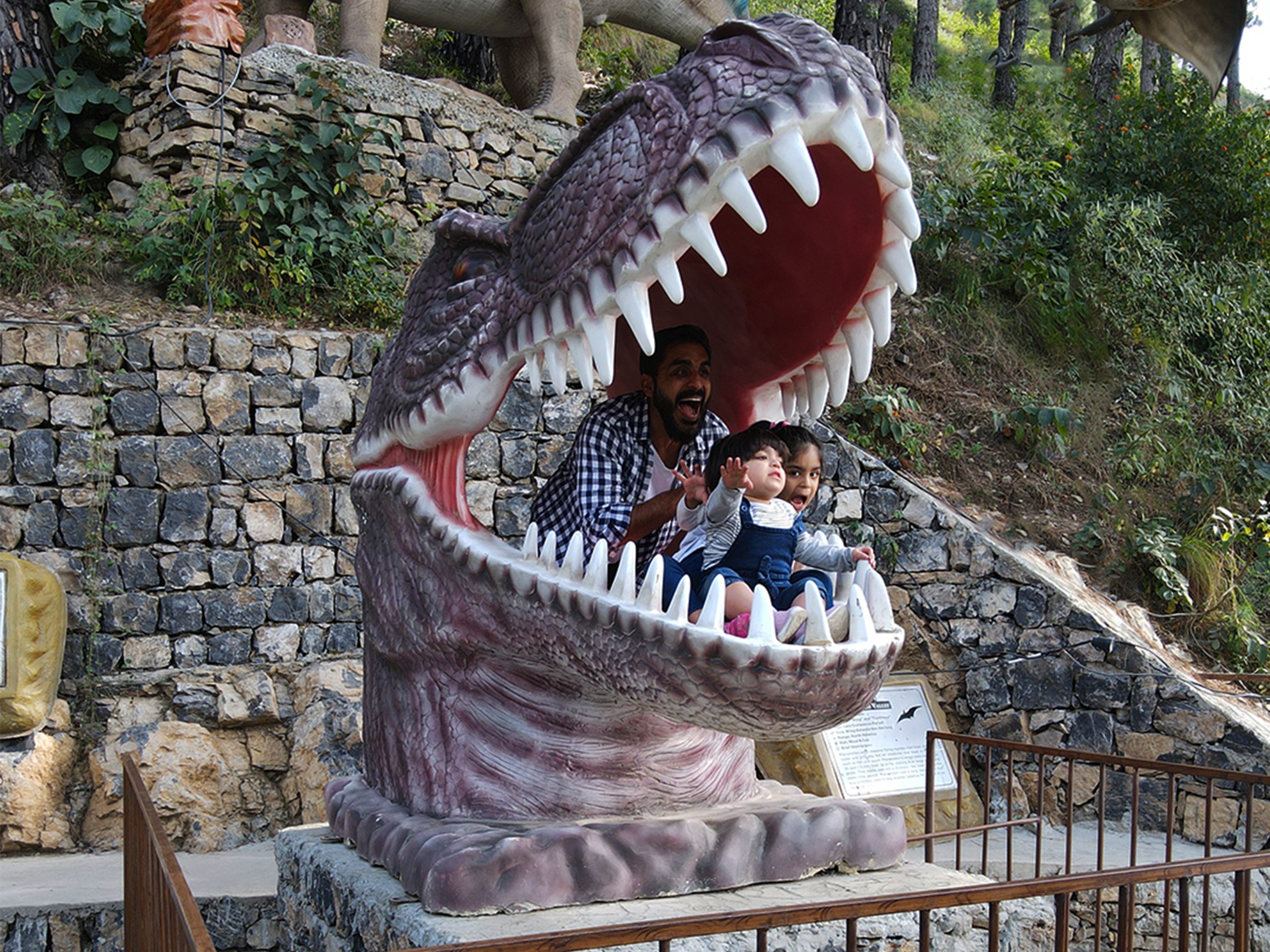 A dinosaur theme park for families